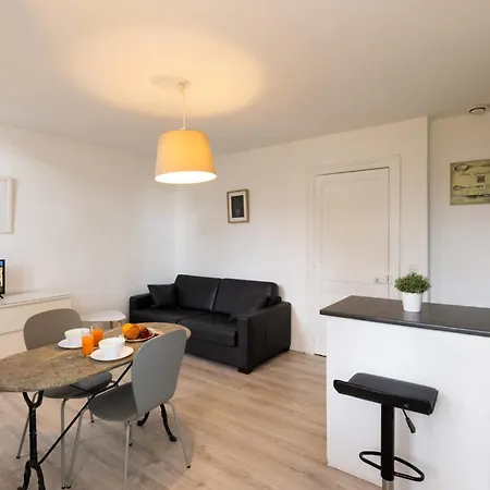 T2 Lumineux Avec Vue Degagee Proche Canal Apartment Carcassonne